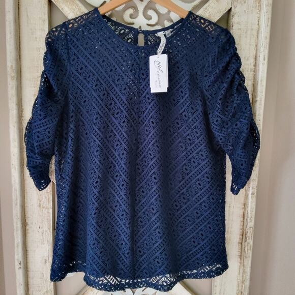 NY Collection Women's Plus Lace Overlay Ruched Sleeve Top in Navy Blue - Picture 1 of 8